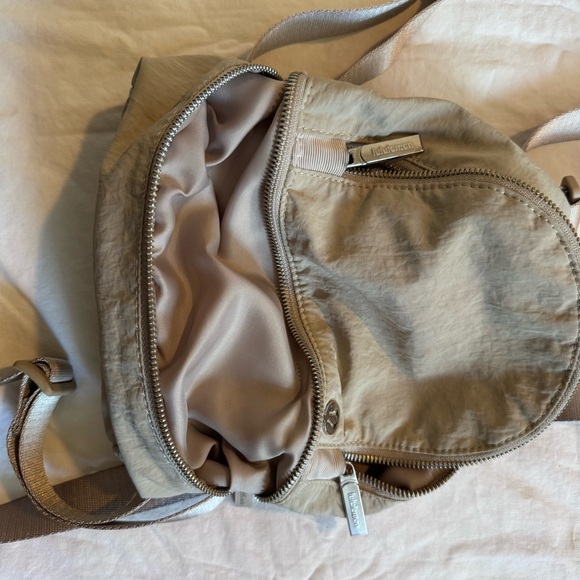 Lululemon Adventurer‎ Backpack Micro - Picture 6 of 6